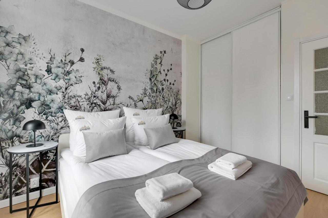 Old Town Ogarna IV Glamour By Downtown Apartments Gdańsk Exteriör bild